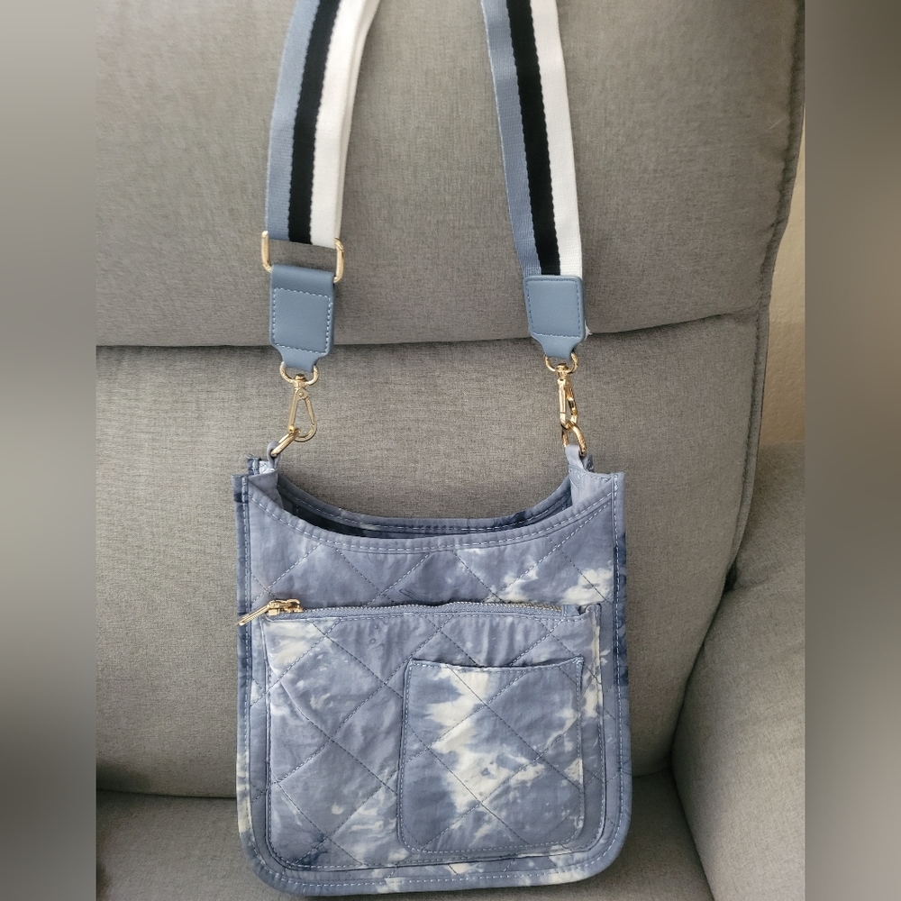 Sol and Selene Motivator Messanger Crossbody Purse